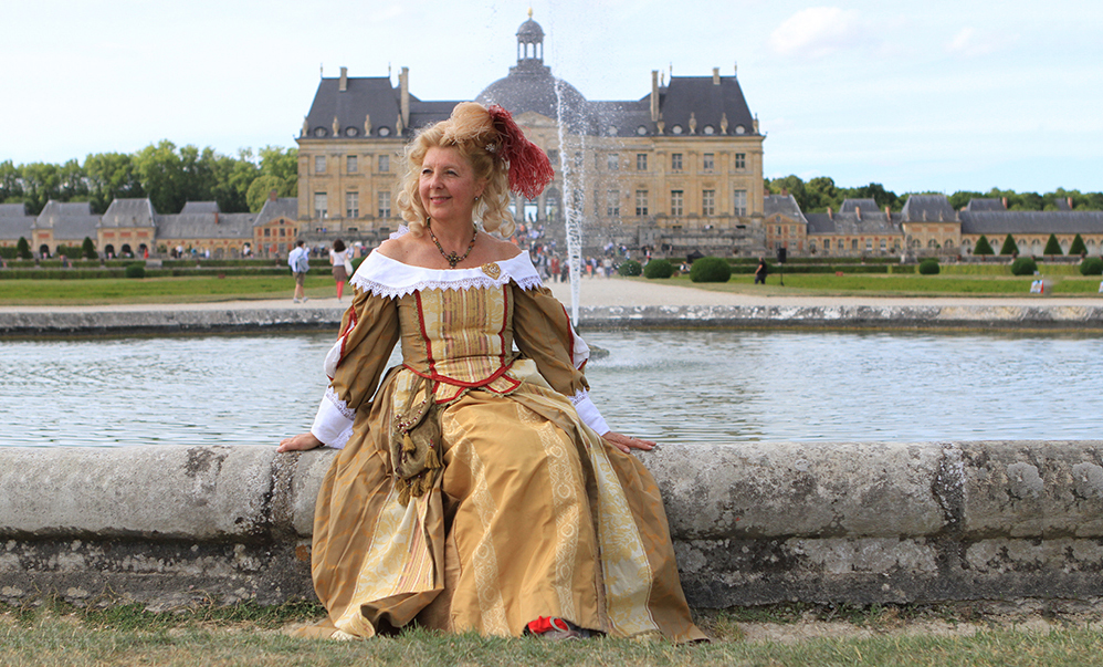 Vaux le Vicomte, robe XVII, costume XVII, costumes historiques, costume historique, costume historique femme, costume historique à vendre